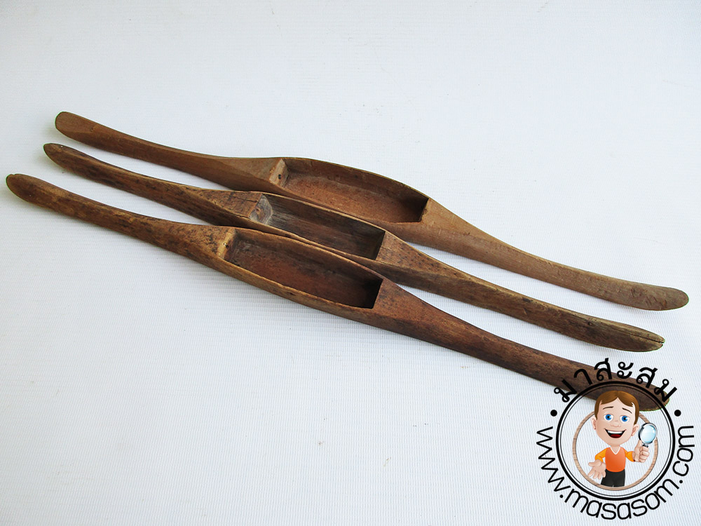 กระสวยทอผ้าเก่า1