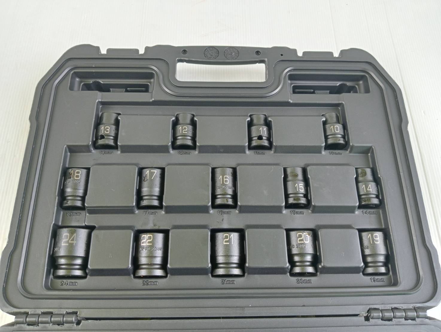 DEWALT รุ่น DWMT19249 ชุดลูกบ๊อกซ์ 30 ชิ้น 1/2นิ้ว (รุ่นผสม ลูกสั้น ลุกยาว)