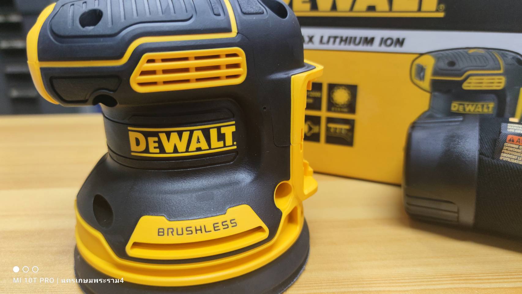 ขัดกระดาษทรายกลม5"ไร้สาย18V DCW210N DEWALT