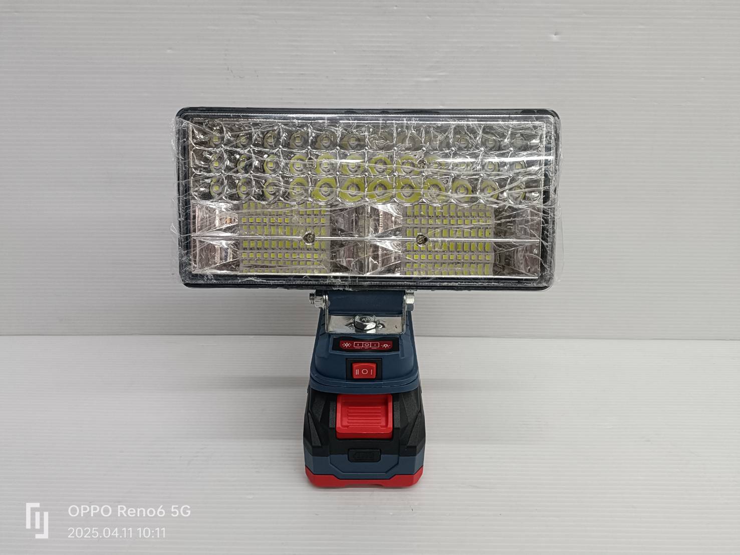 Masaru ไฟสปอร์ตไลท์ไร้สาย 8 นิ้ว 20V รุ่น SCLF-905 ปรับแสงได้ 2 ระดับ 90W สำหรับทำงานกลางคืน