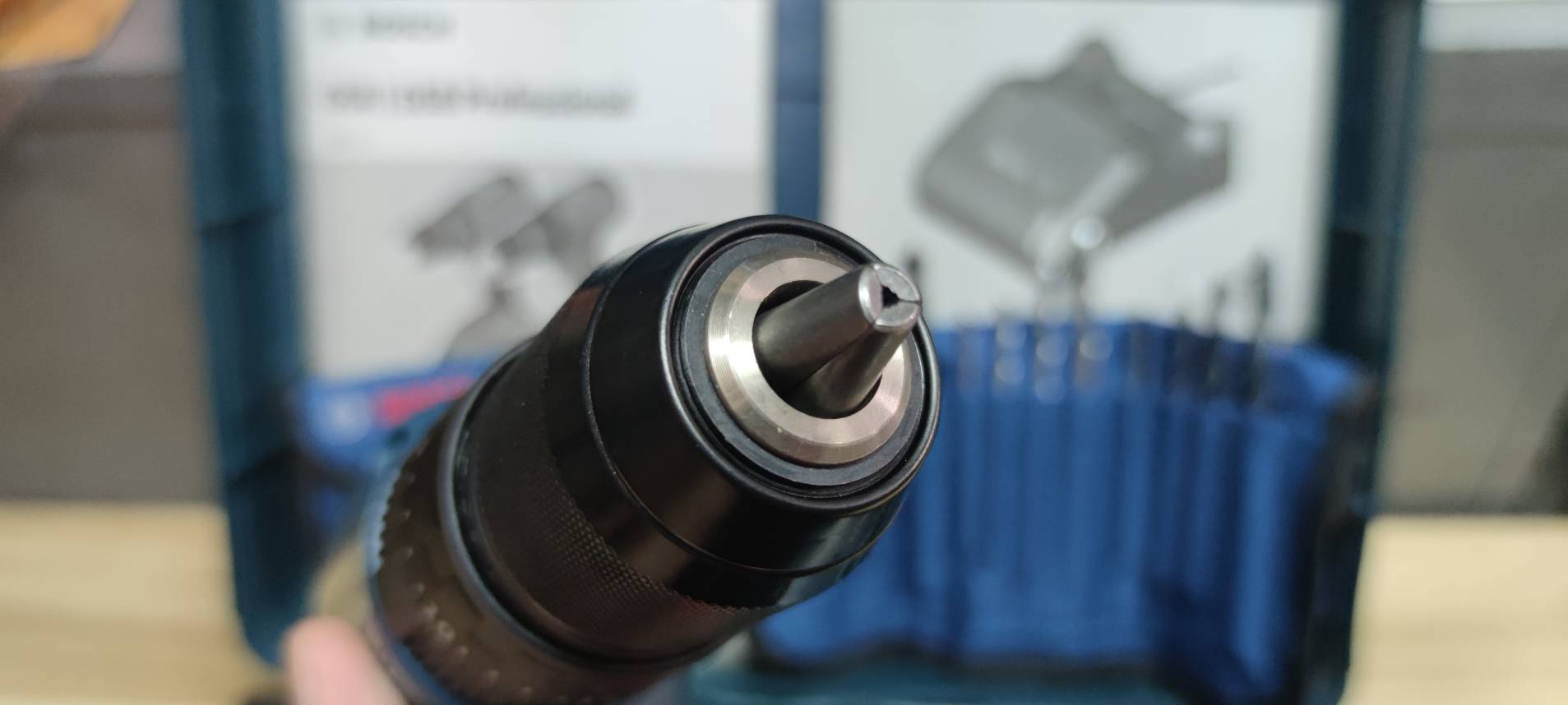 สว่านกระแทกไร้สาย GSB185-LI BOSCH ชุดแบต1ก้อน