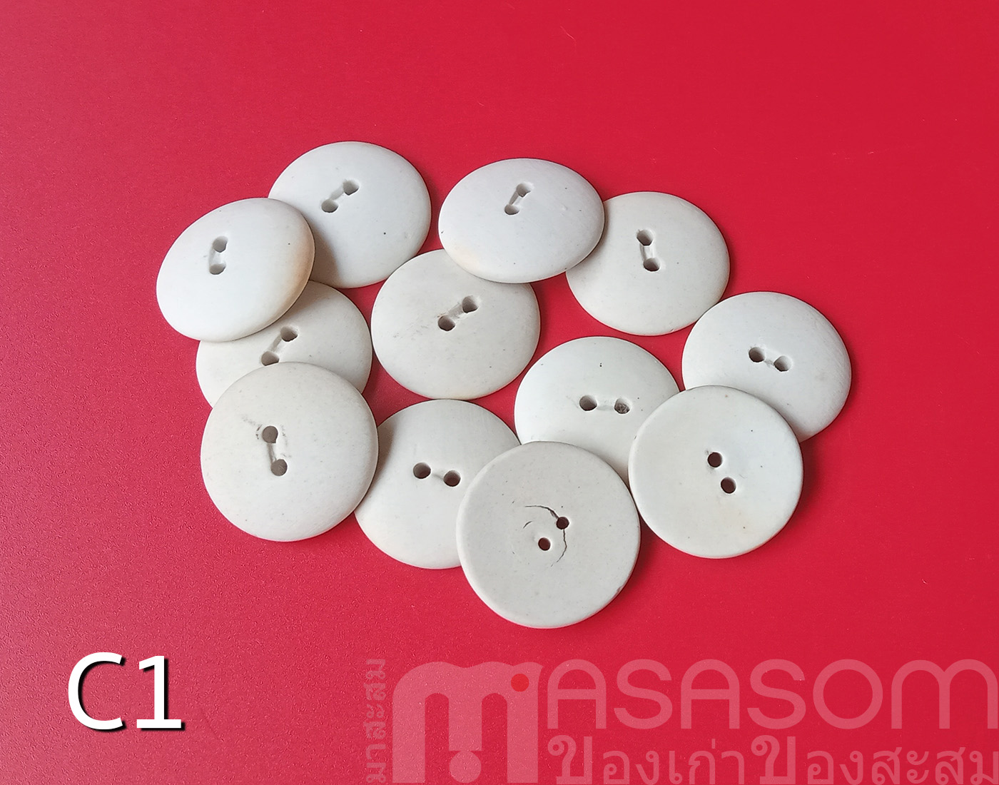 กระดุมเซรามิคกลม