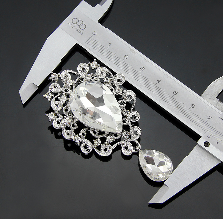 (พร้อมส่ง) เข็มกลัด 081