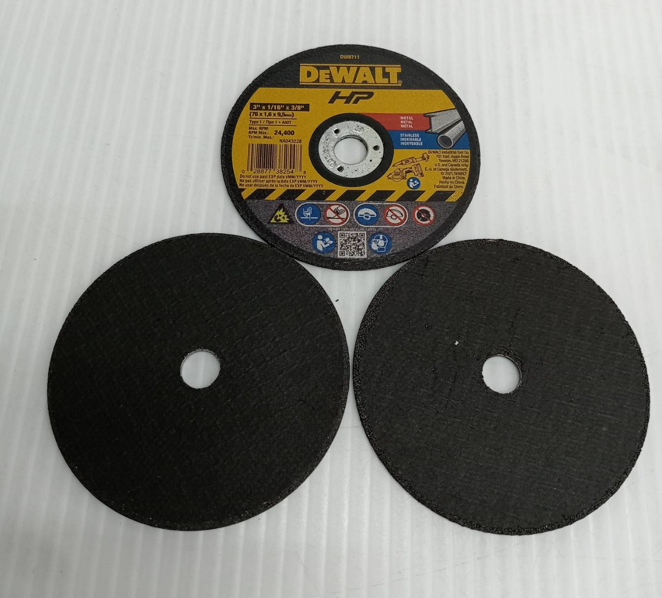DEWALT DW8711P3 ใบตัด 3" Metal (แพ็ค 3ใบ) สำหรับ DCS438B