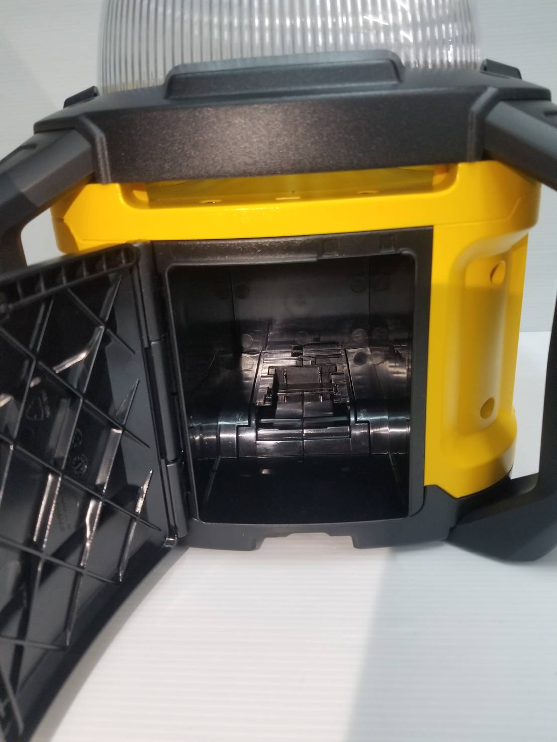 ไฟLED 20V DCL074-XJ DEWALT