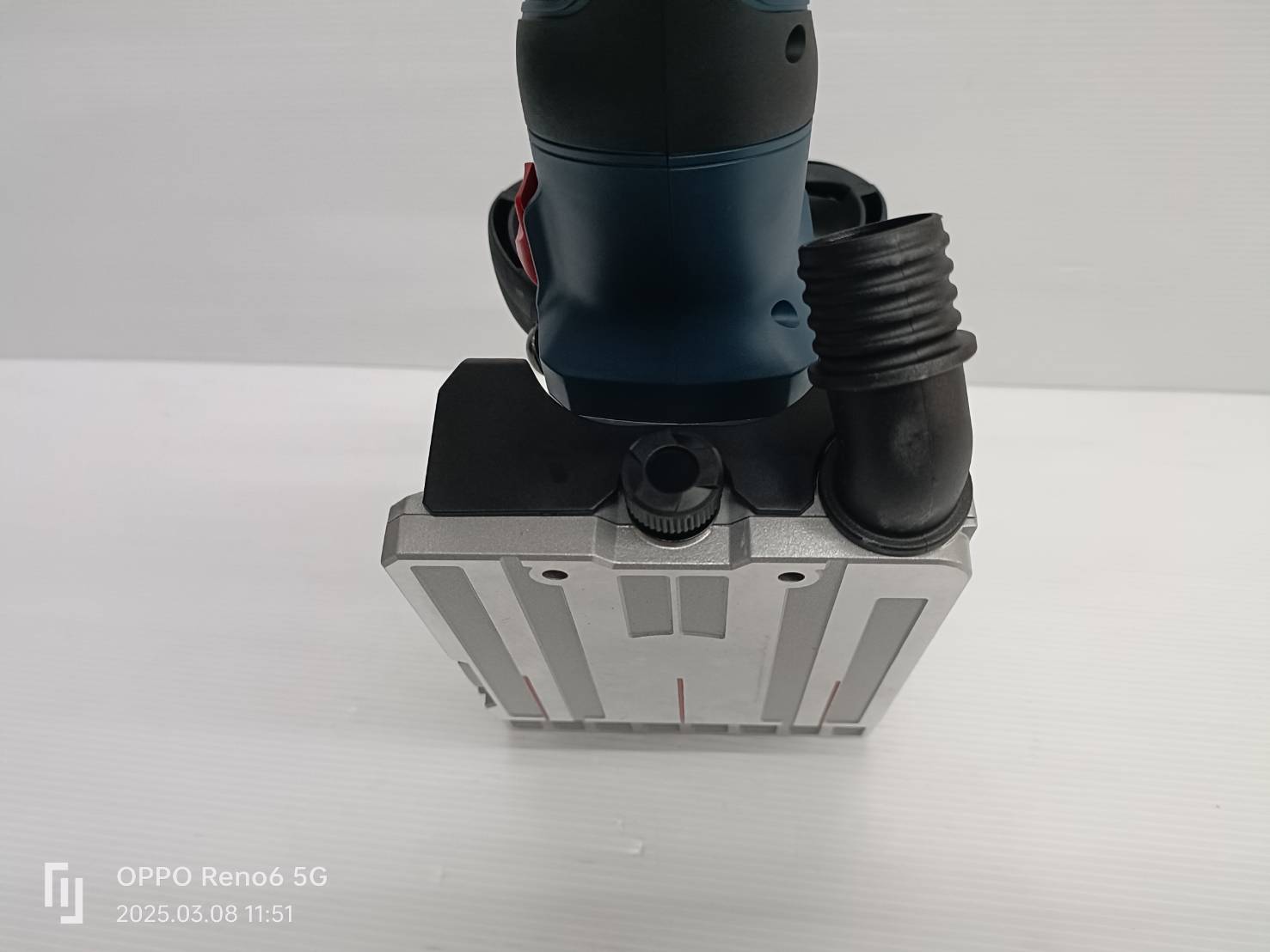 เครื่องเข้าลิ้น/เดือย GFF18V-22 Professional BOSCH SOLO 0601620101