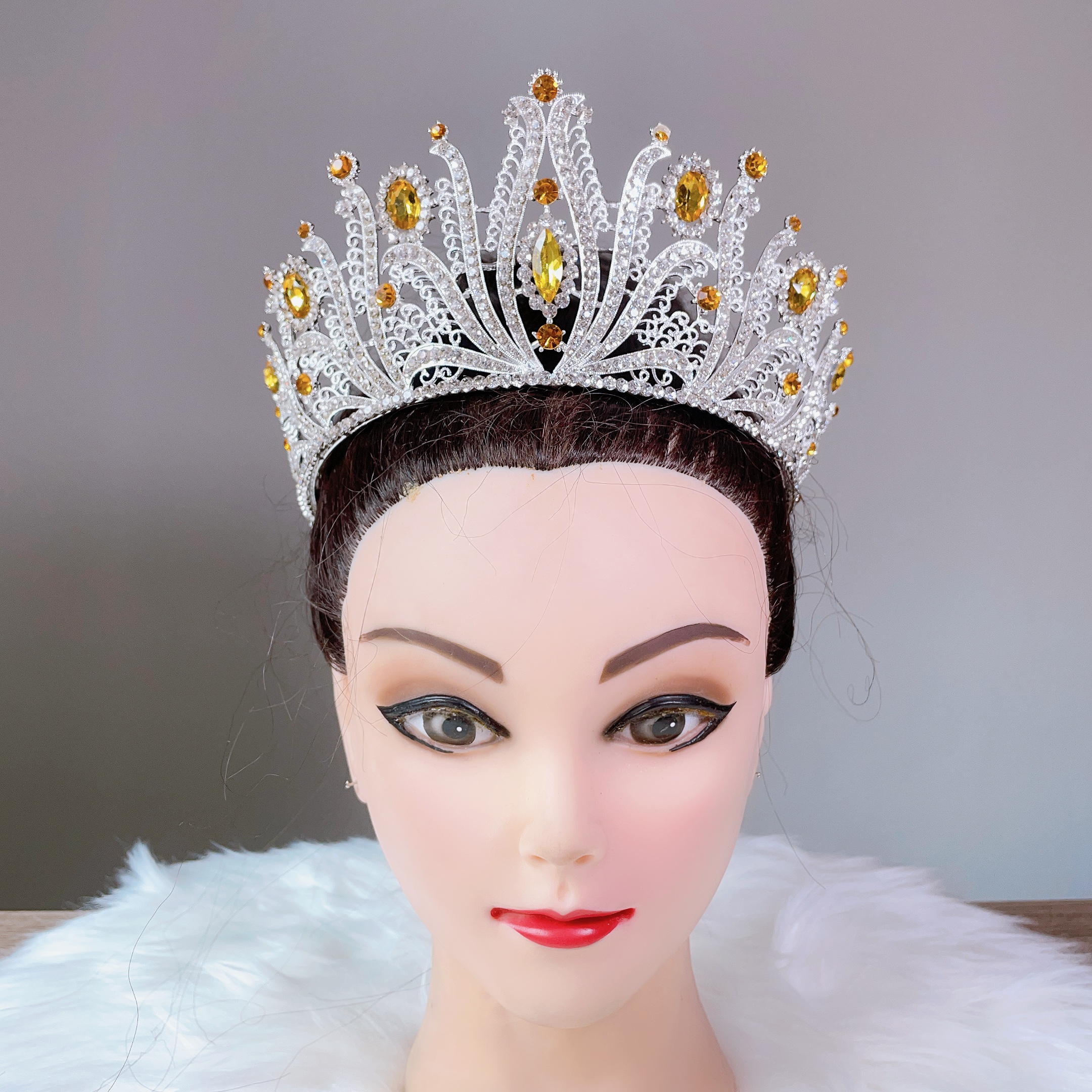 (พร้อมส่ง) เทียร่า 395 สีเหลือง มงกุฎนางงาม มงกุฎเจ้าสาว มงกุฎเพชร งานพรีเมี่ยม สินค้าพร้อมส่งจากไทย