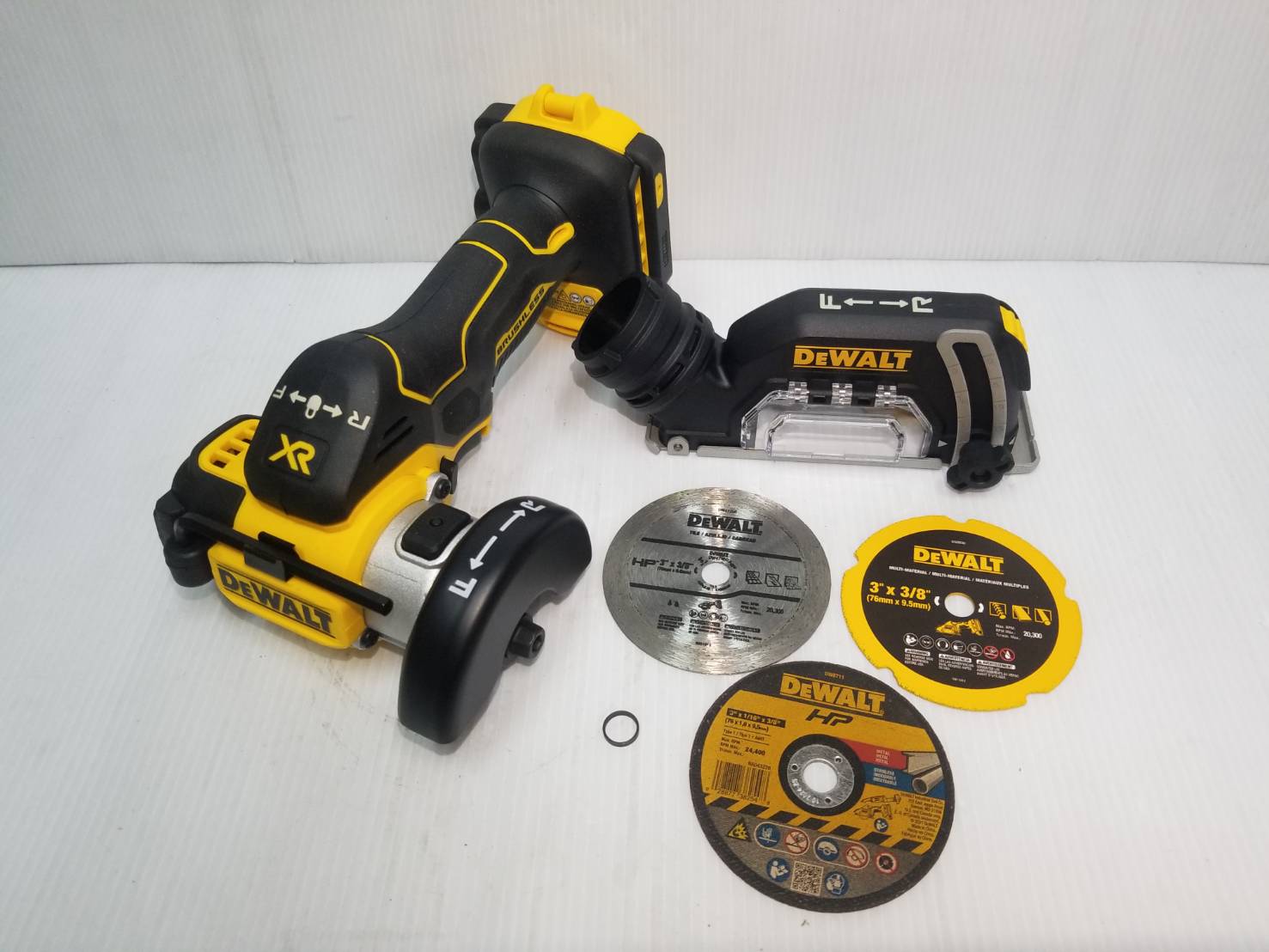 เครื่องตัด 3in1 DCS438B DEWALT
