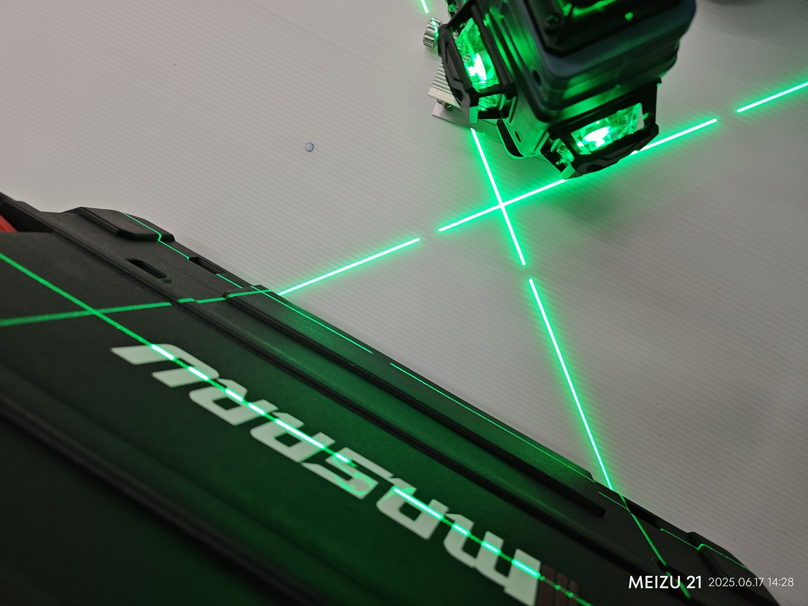 เลเซอร์วัดระดับ16เส้นแสงเขียว SMLG-315 MASARU