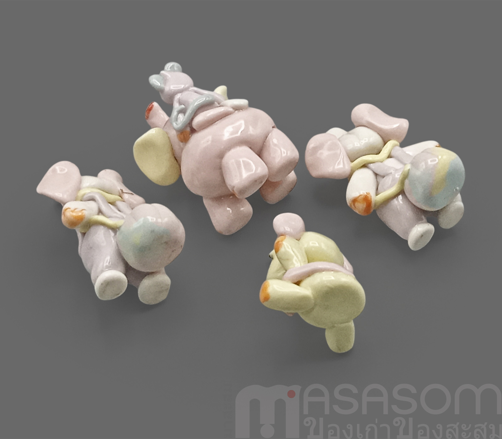 ช้างครอบครัวเซรามิค