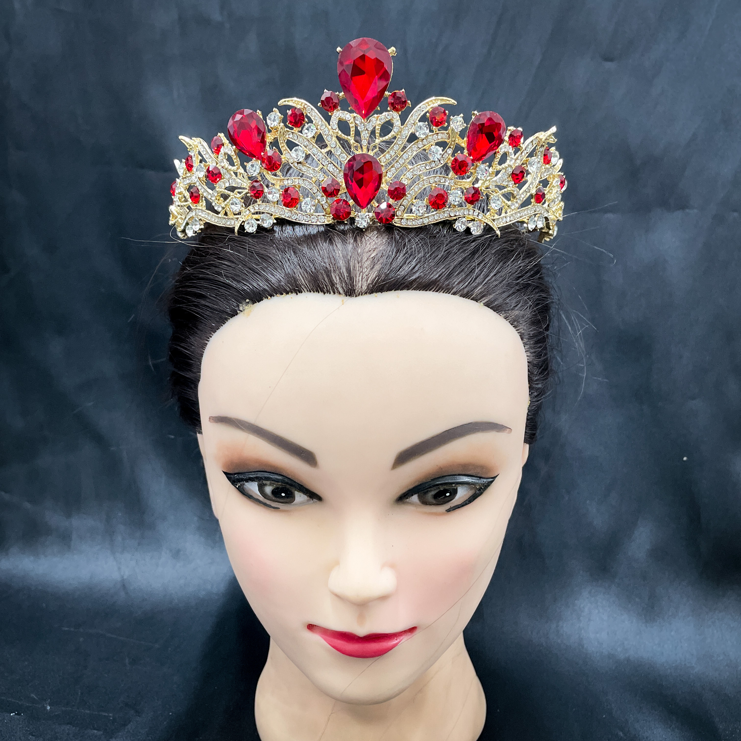 (พร้อมส่ง) เทียร่า 341 สีแดง งานสวย ปราณีต QCเพชรทุกเม็ด สินค้าพร้อมส่งจากไทย