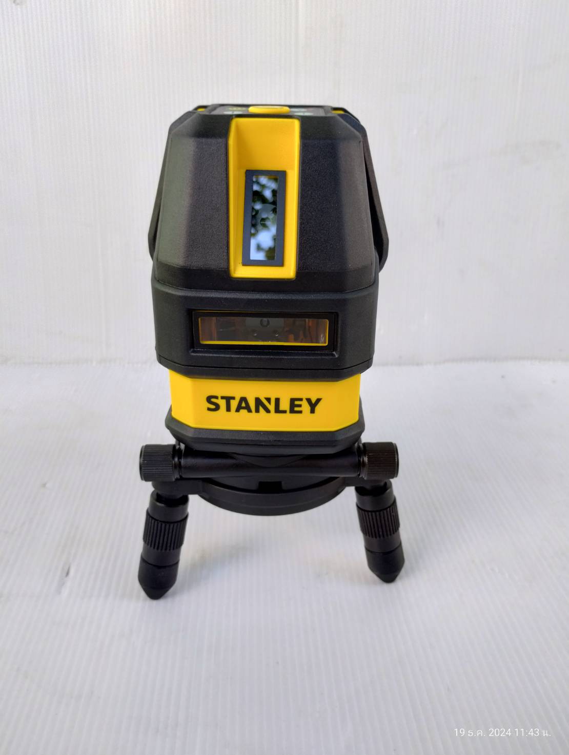 เลเซอร์ระดับ5เส้น แสงแดง STHT77513-8 STANLEY พร้อมขาตั้ง