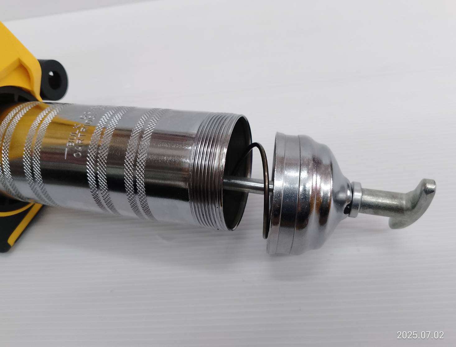 ปืนอัดจารบี20V DCGG581B-B1 DEWALT (ตัวเปล่า)