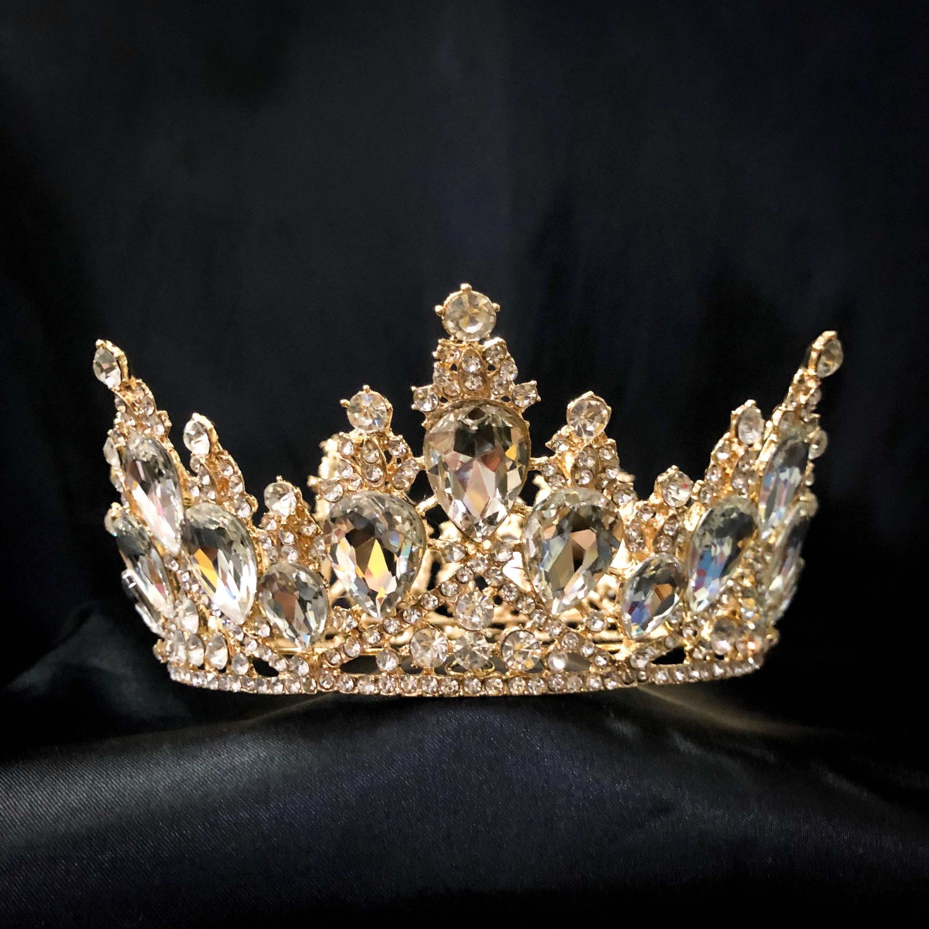 (พร้อมส่ง) มงกุฏ 049 ทอง มงกุฎนางงาม มงกุฎประกวด งานดี เกรดพรีเมี่ยม จัดส่งจากไทย ไม่ต้องรอนาน