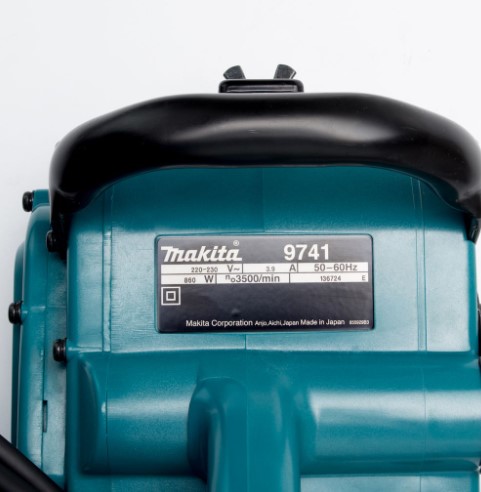 เครื่องขัดลายไม้ 9741 MAKITA