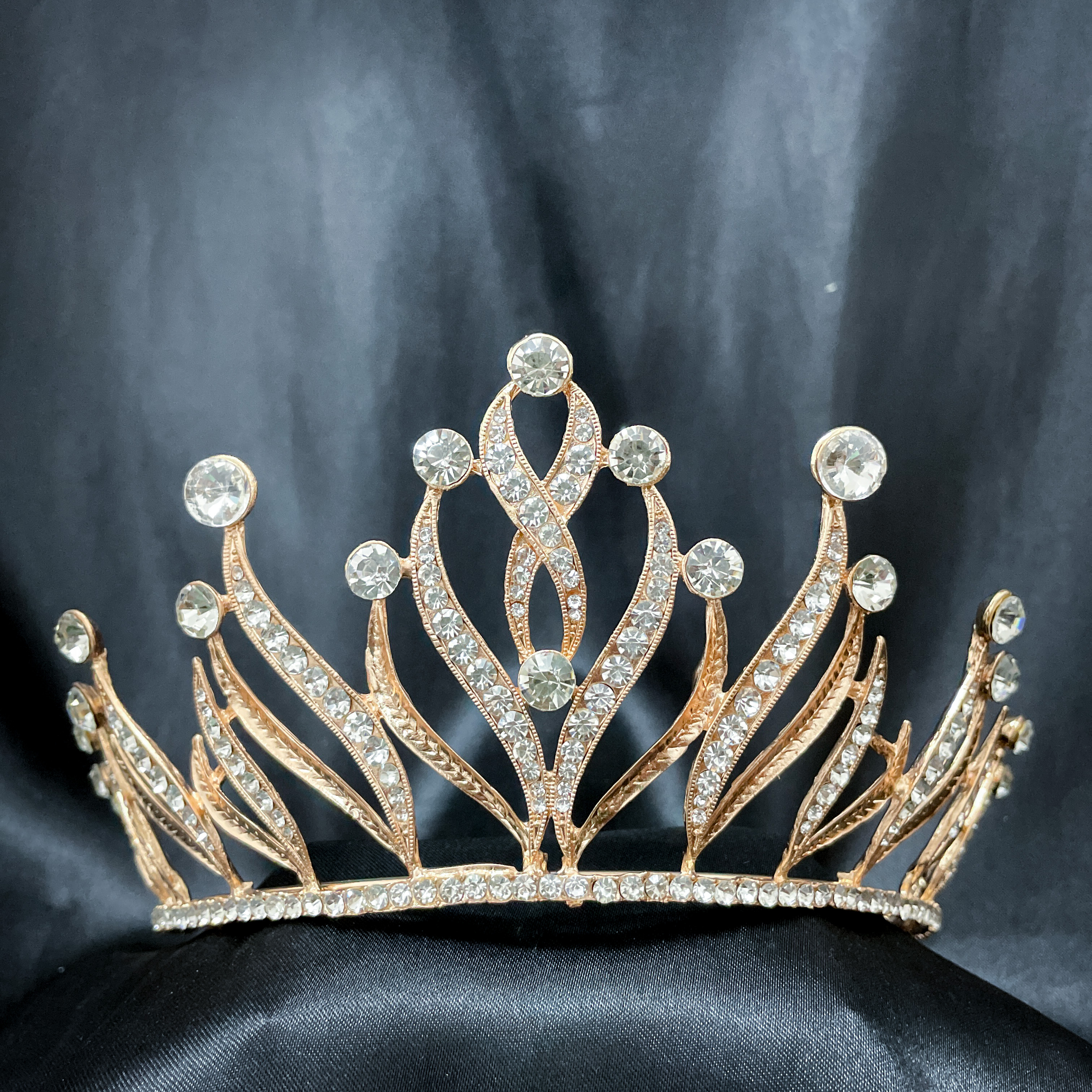 (พร้อมส่ง) เทียร่า 327 สีทอง มงกุฎนางงาม งานสวย ปราณีต QCเพชรทุกเม็ด สินค้าพร้อมส่งจากไทย