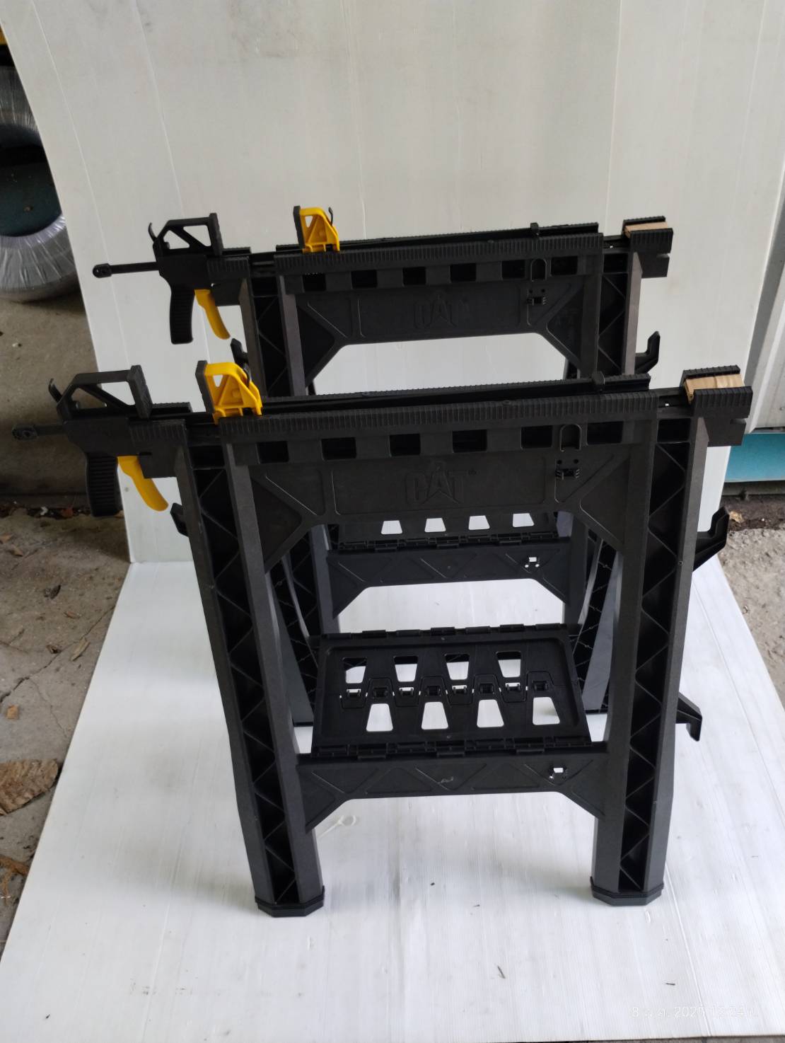 โต๊ะจับชิ้นงาน 2 ชิ้น DH1004 CAT