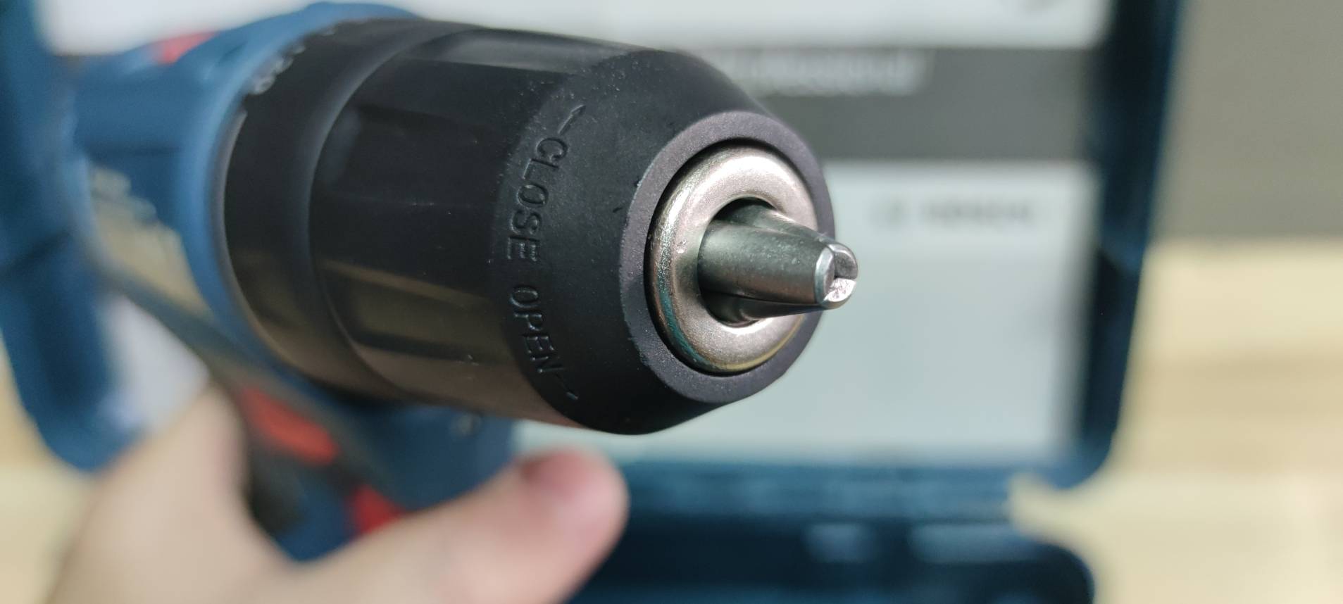 สว่านไขควงไร้สาย GSR120-Li Kit 23pcs BOSCH 06019G80K5