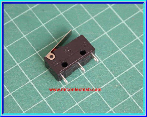 1x ไมโครลิมิตสวิตซ์ 3A 250VAC NO/NC 1P2T( Micro Limit Switch)