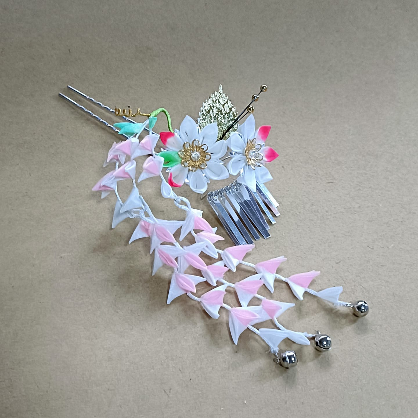 ปิ่นดอกไม้ญี่ปุ่น PINJ019