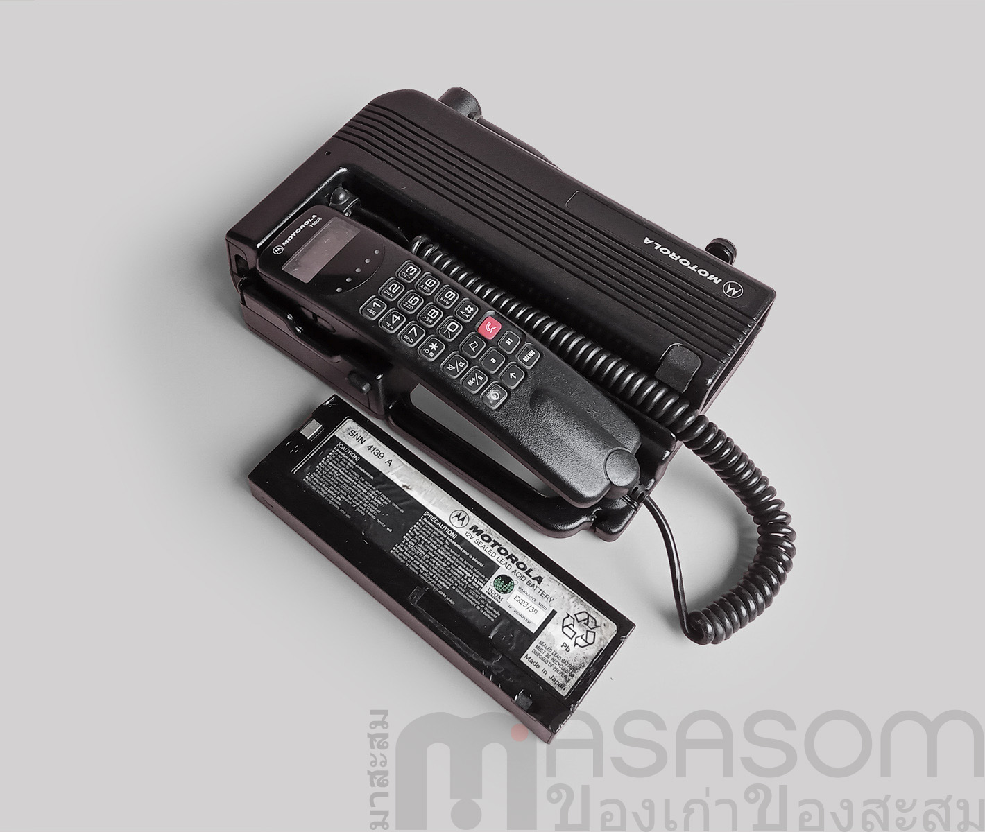 โทรศัพท์เคลื่อนที่ Motorola 7600X