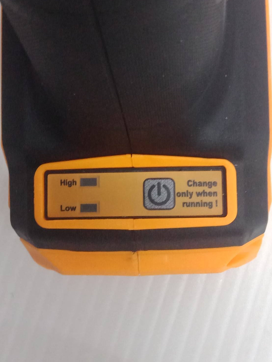 เครื่องเจียรไร้สาย 20V CAGLI2010082 INGCO ครบชุดพร้อมแบต+แท่นชาร์จ