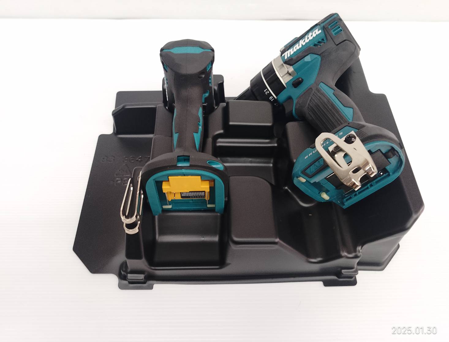 COMBO KIT 18V มากีต้า MAKITA DLX2180Z (DHP484Z+DTD153Z)