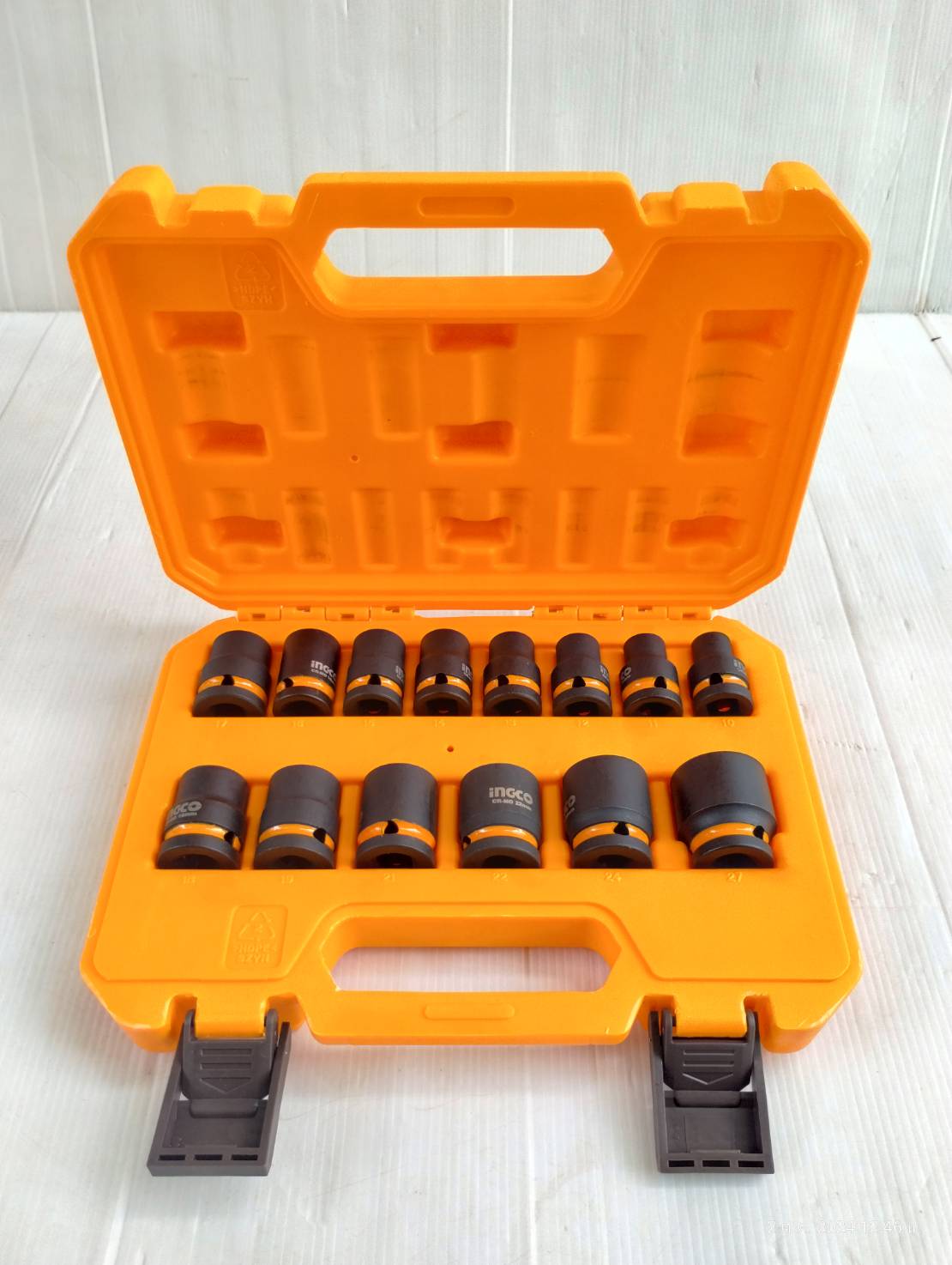 INGCO ชุดลูกบล็อคกระแทก 14 ชิ้น HKISSD12141