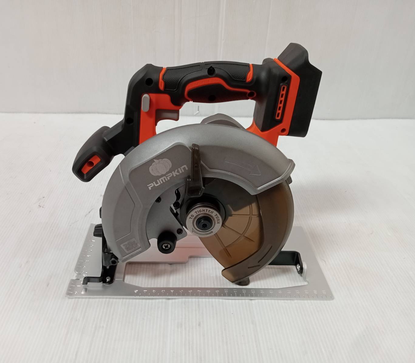 เลื่อยวงเดือนไร้สาย 6.5นิ้ว 20V INF-165CSBL PUMPKIN (ตัวเปล่า) #50353