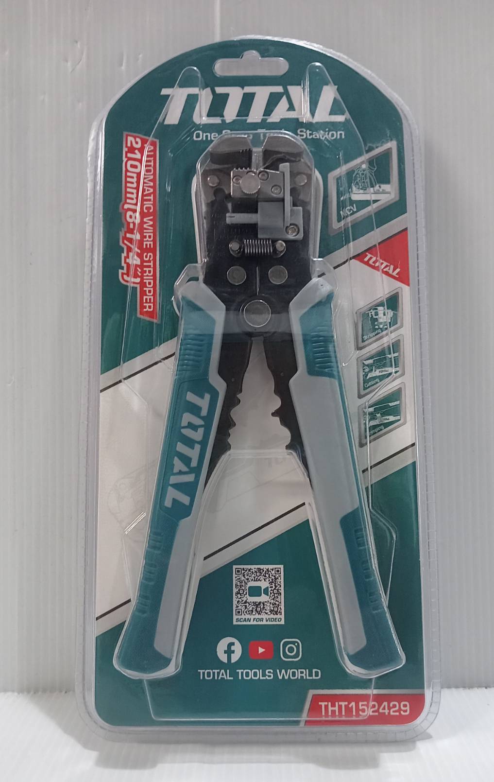 คีมปอกสายอัตโนมัติ ( ตัด ปอก ย้ำ วัดไฟ NVC ) รุ่น THT152429 Total