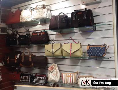 อุปกรณ์ตกแต่งร้านขายเสื้อผ้า อะคริลิค ราคาถูก