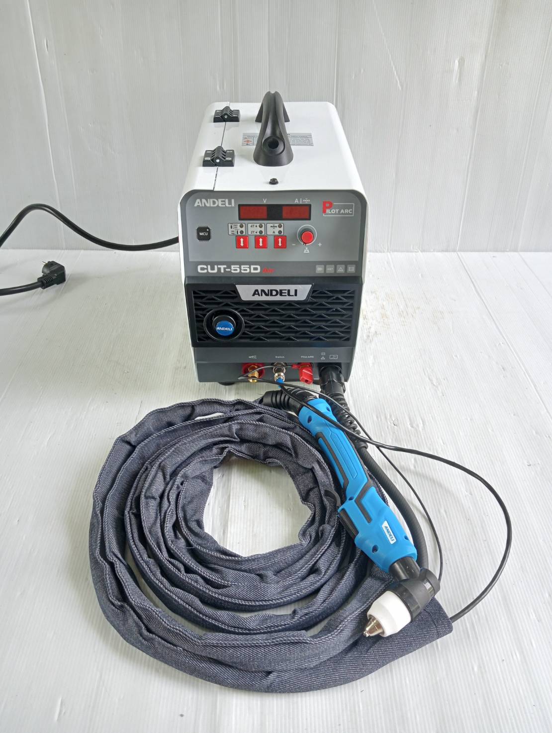 เครื่องตัดพลาสม่า CUT-55D AIR ANDELI (มีปั้มลมในตัว)