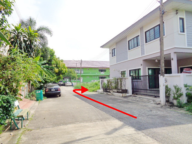 H905 ขายด่วน ที่ดินเปล่า 60 ตร.วา ซอยรังสิต-นครนายก 54 (คลองสอง) ธัญบุรี ปทุมธานี แปลงมุม ติดถนน 2 ด้าน ใกล้ตลาดน้ำรังสิต