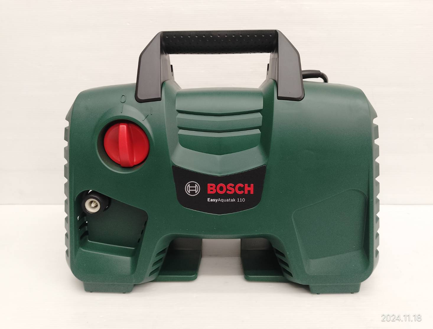 เครื่องฉีดน้ำแรงดันสูง EASYAQUATAK110 BOSCH