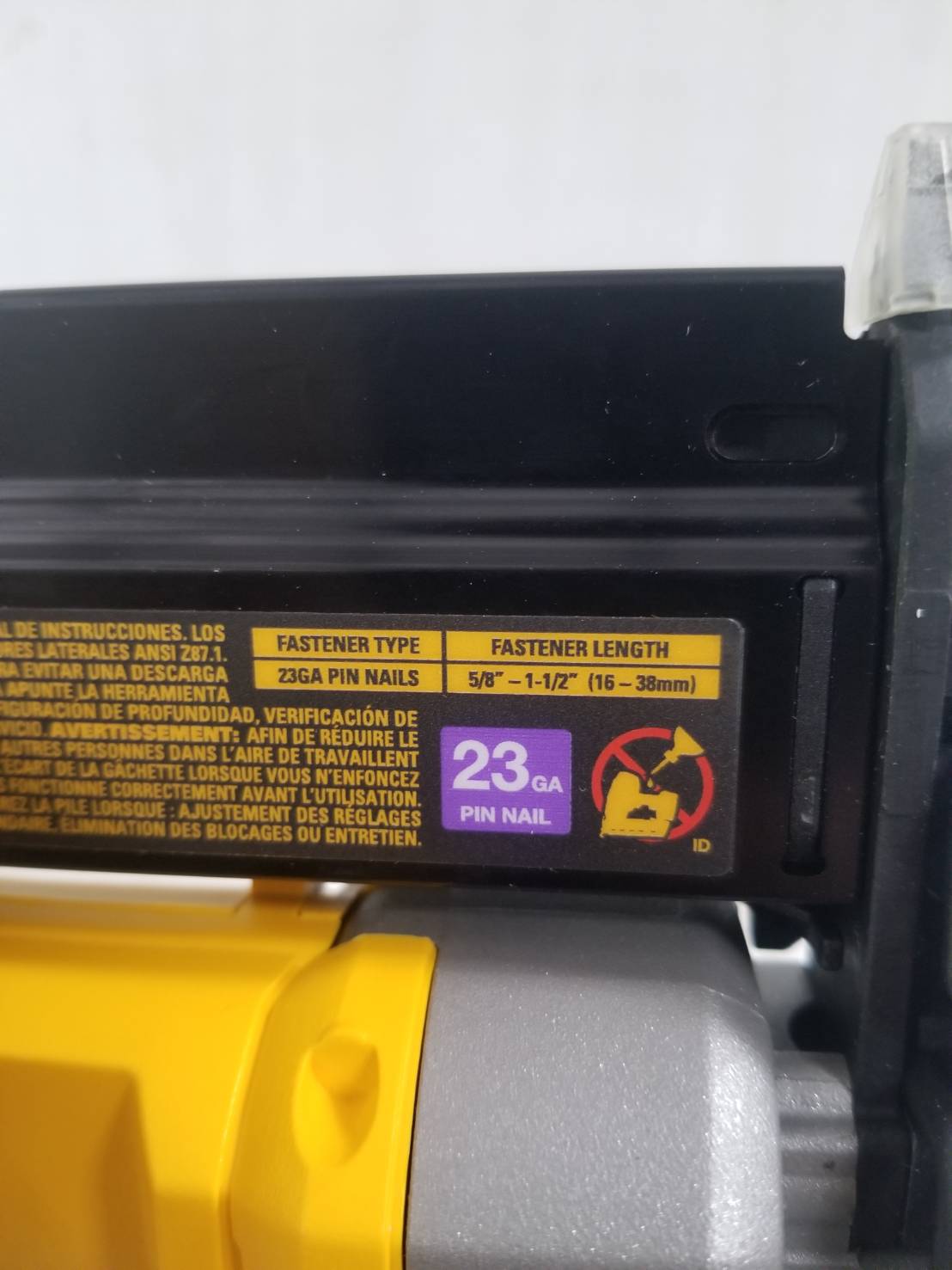 เครื่องยิงตะปู20V DCN623B DEWALT (ตะปูPIN)