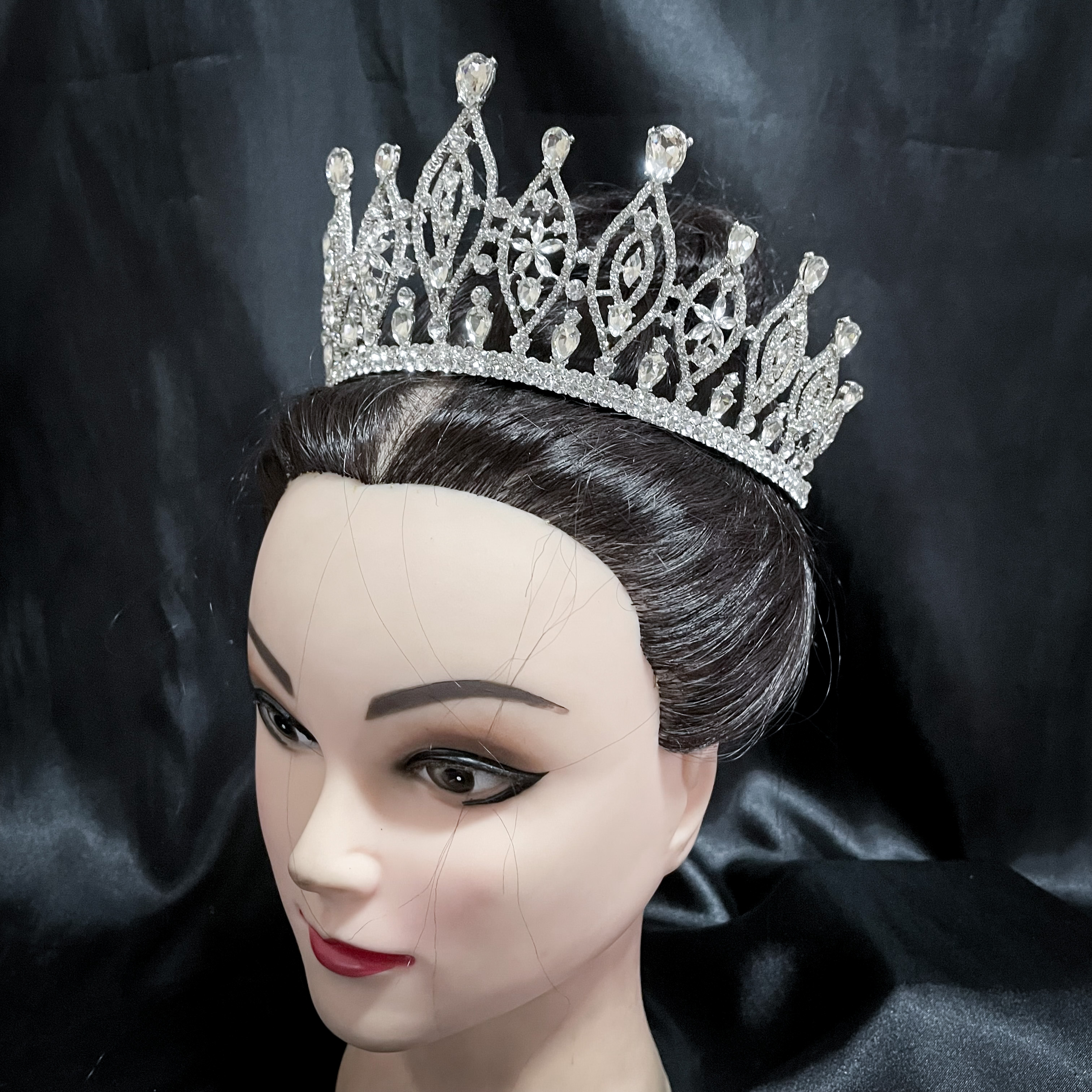 (พร้อมส่ง) เทียร่า 015 มงกุฎนางงาม มงกุฎประกวด เทียร่าเจ้าสาว งานสวย ปราณีต QCเพชรทุกเม็ด สินค้าพร้อมส่งจากไทย