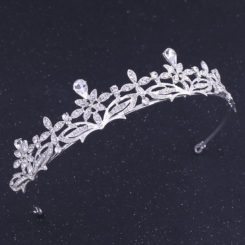 (พร้อมส่ง) เทียร่า 204 สีเงิน มงกุฎนางงาม มงกุฎเจ้าหญิง งานสวย ปราณีต QCเพชรทุกเม็ด สินค้าพร้อมส่งจากไทย