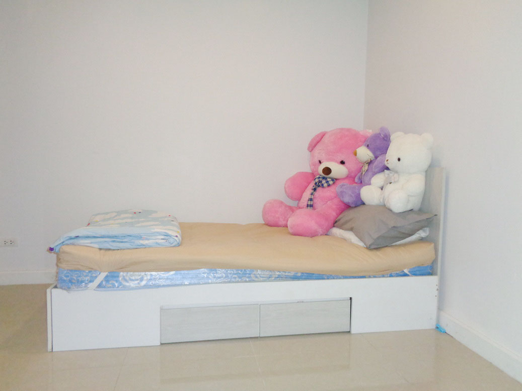 🚩H1284 ขายทาวน์โฮม แต่งสวย พร้อมอยู่ หลังมุม 22.7 ตารางวา หมู่บ้านอาร์เค พาร์ค 2 ( RK Park 2 ) ทำเลดี โครงการใหม่ ติดถนนใหญ่ เยื้องสวนสัตว์ซาฟารีเวิลด์