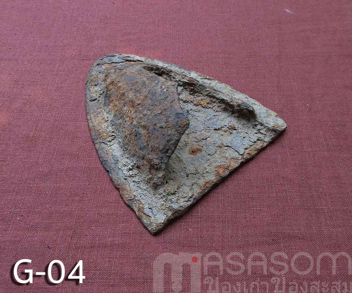 ผานไถโบราณอายุนับร้อยปี