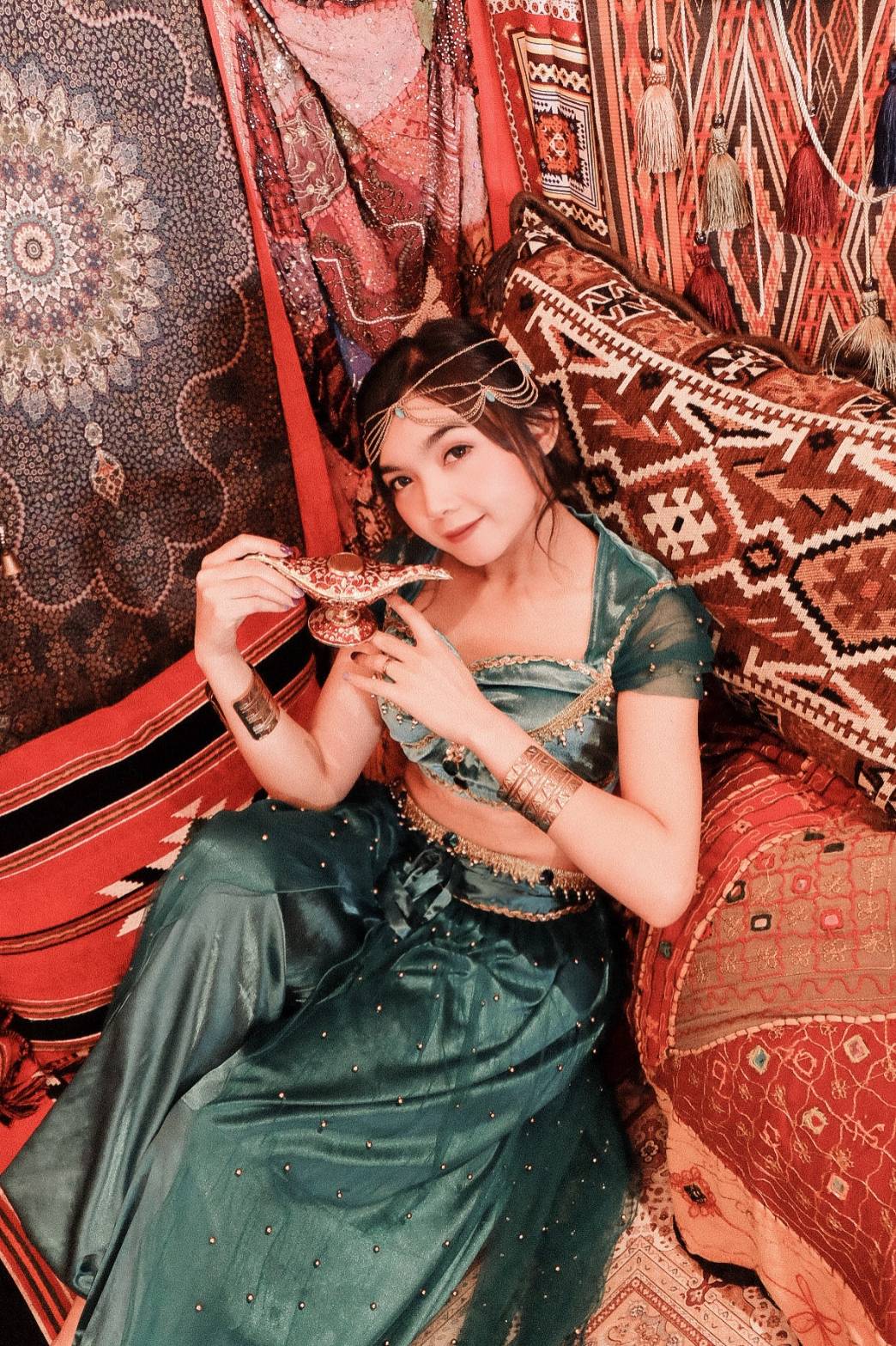 ชุดจัสมิน / อะลาดินกับตะเกียงวิเศษ