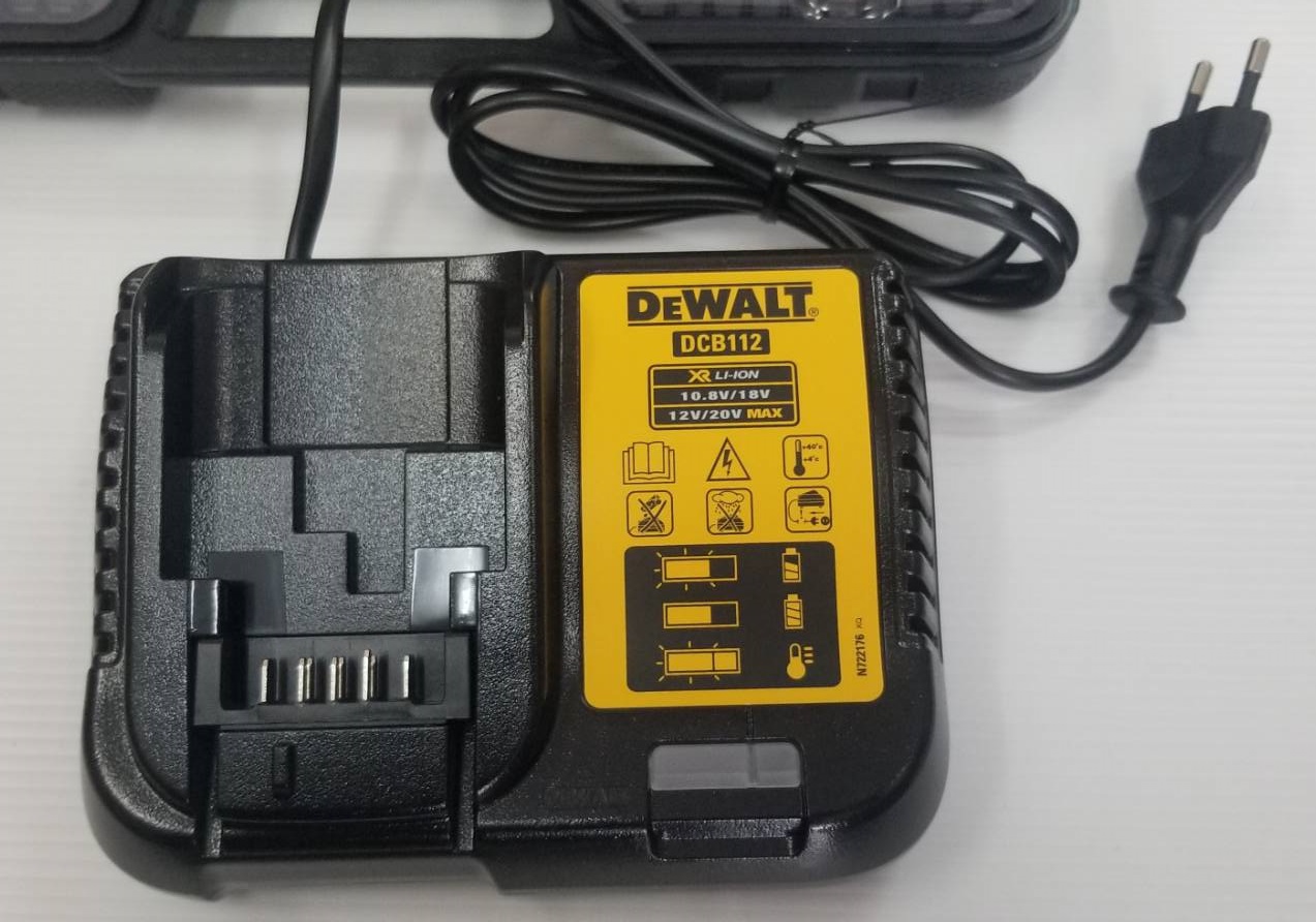สว่านกระแทกไร้สาย20V DCD7781D2A DEWALT