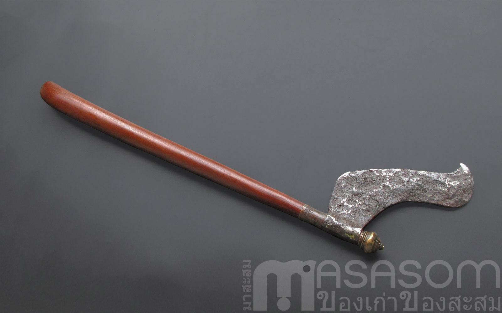 ขวานฟันเสื้อเกราะโบราณ