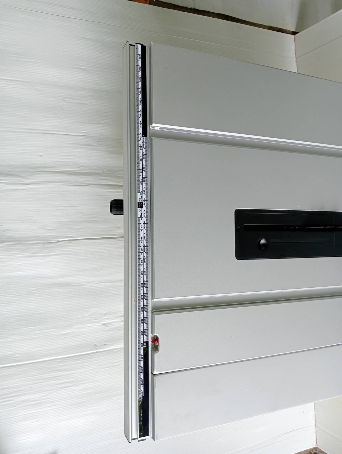 โต๊ะแท่นเลื่อย10" SST2001-B1 STANLEY