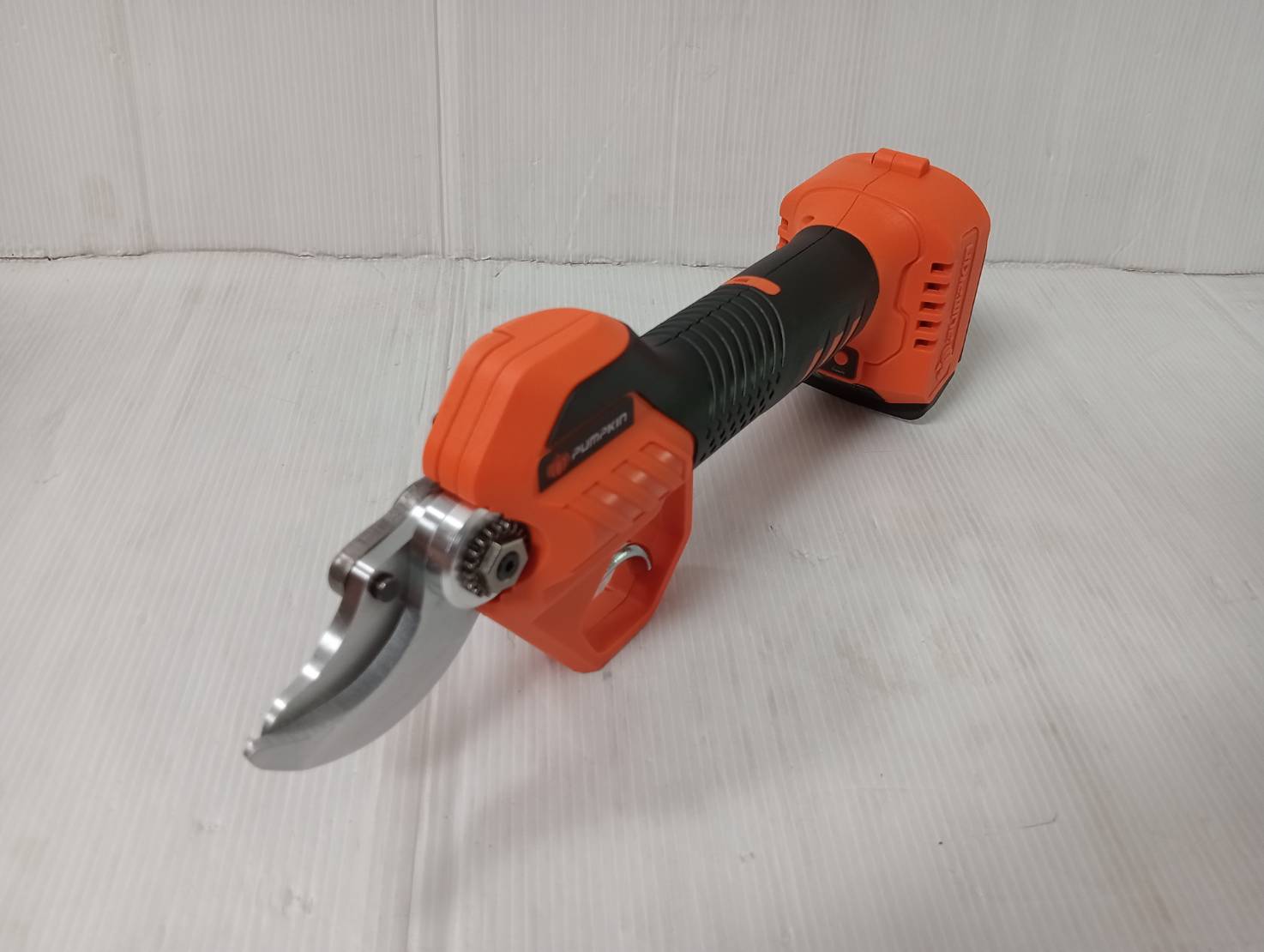 กรรไกรตัดกิ่งไม้20V INF-35SHBL PUMPKIN (ตัวเปล่า) 50362