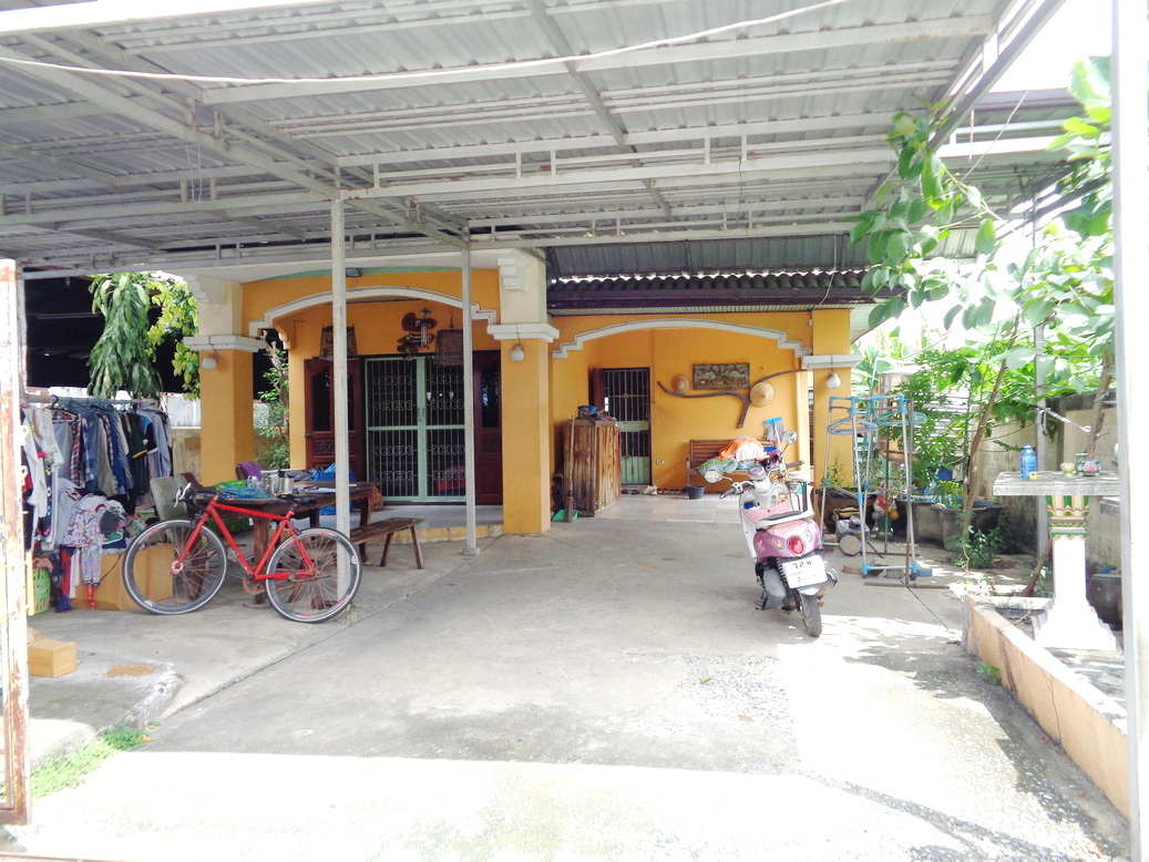 💥ขายบ้านเดี่ยว 2 ชั้น 60 ตร.ว. คู้บอน 27 แยก 28 ใกล้แฟชั่นไอส์แลนด์ เพียง 3.5 ล้าน‼️