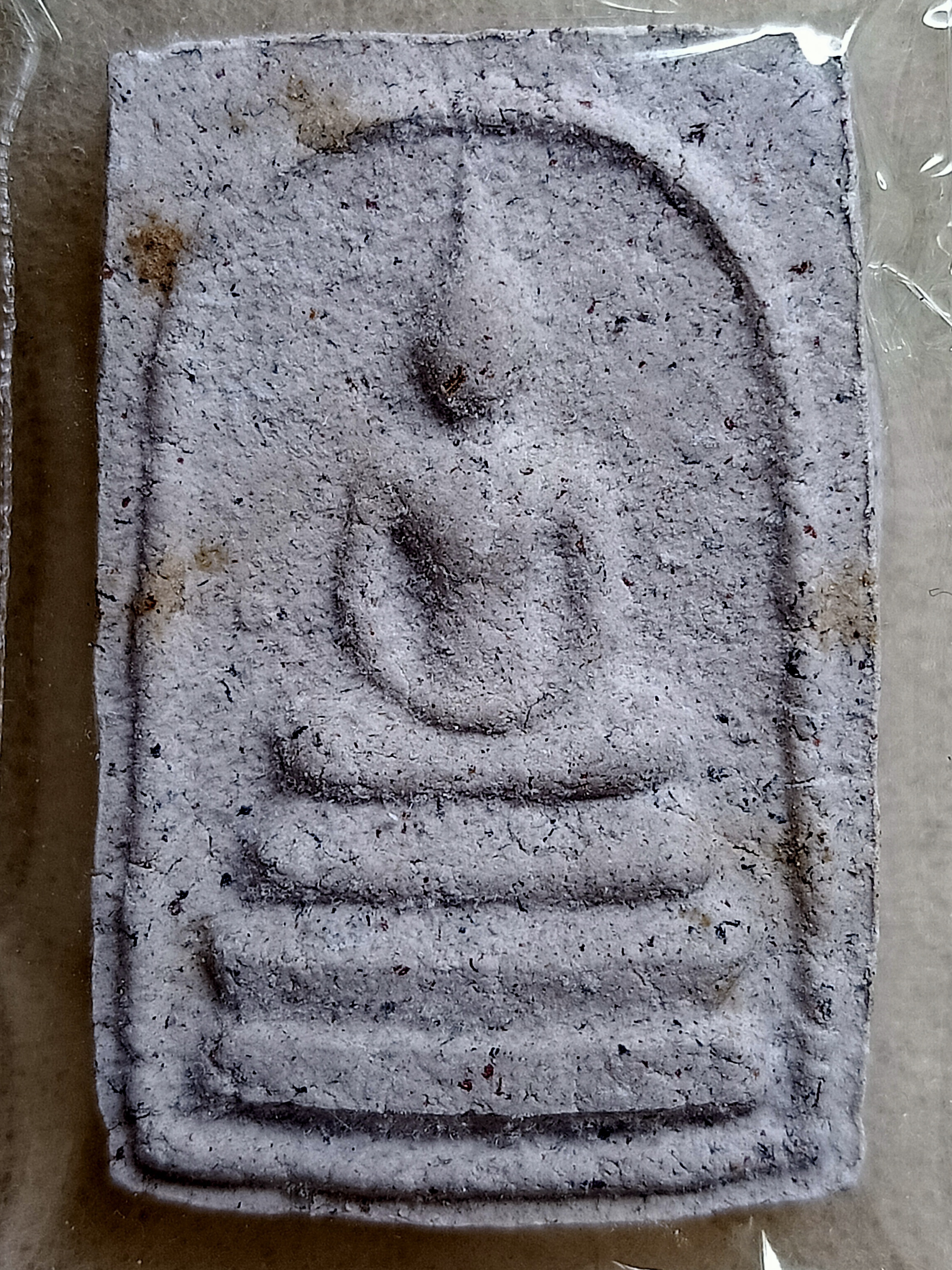 พระสมเด็จเนื้อผงพุทธคุณ หลวงปู่บุญมา มุนิโก วัดบ้านหนองตูม จ.ขอนแก่น ปี2542 เกจิชื่อดังเมืองขอนแก่น พระดีพุทธคุณหลักล้าน