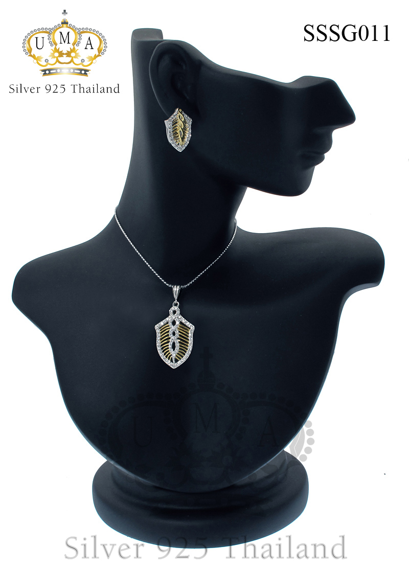 ต่างหูพร้อมจี้ ( ชุบทอง ) = Earring with Pendant ( Gold )