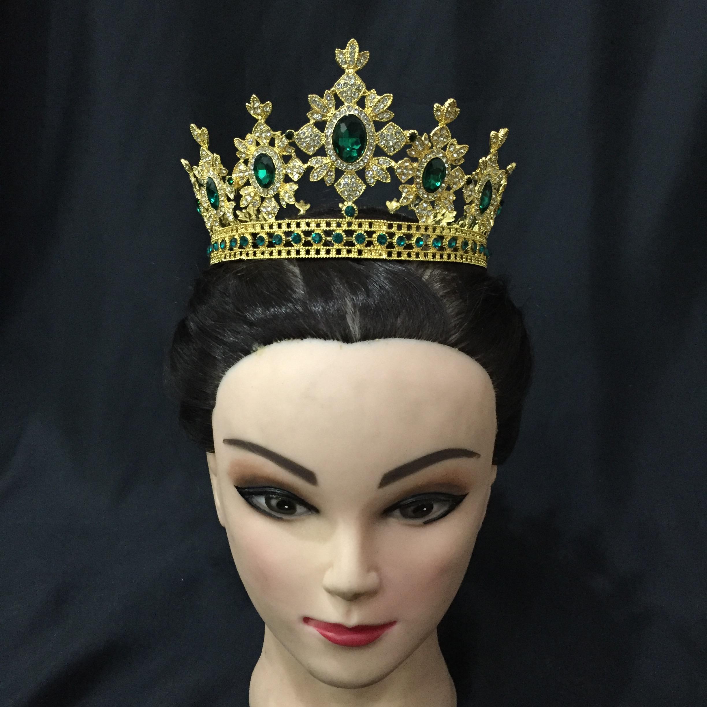 (พร้อมส่ง) มงกุฏ 050 เขียว