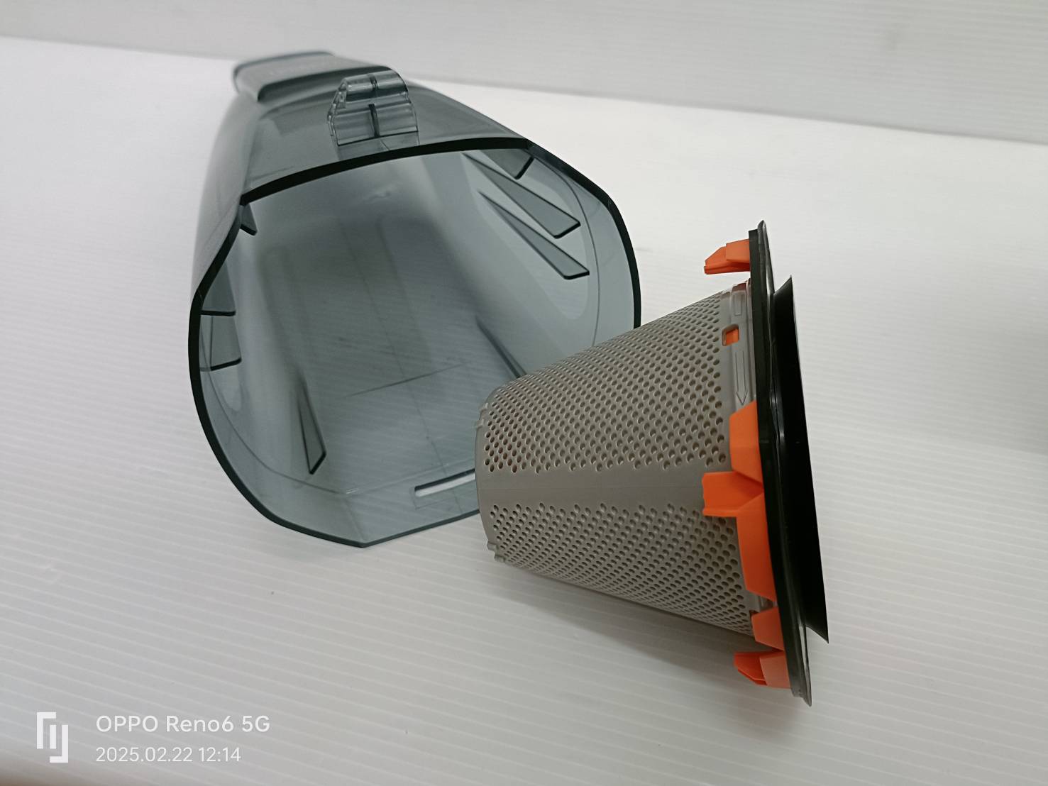 เครื่องดูดฝุ่นมือถือไร้สาย 20V BCHV001D1E-B1 BLACK&DECKER