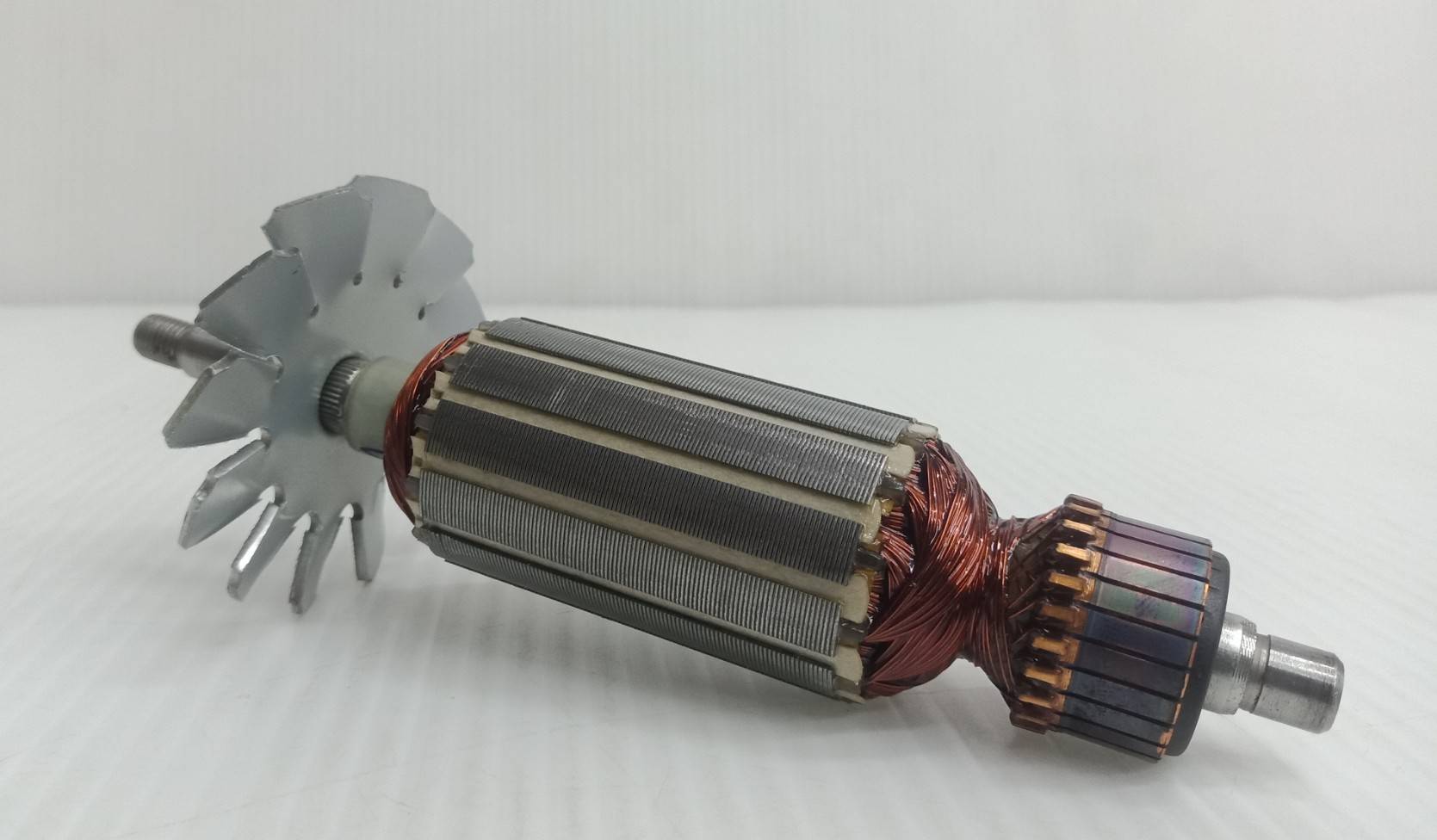 ทุ่น G10SF DONGCHENG